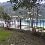 Sea Pebble 3*