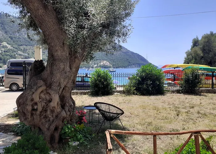 Aparthotel Sea Pebble 3*