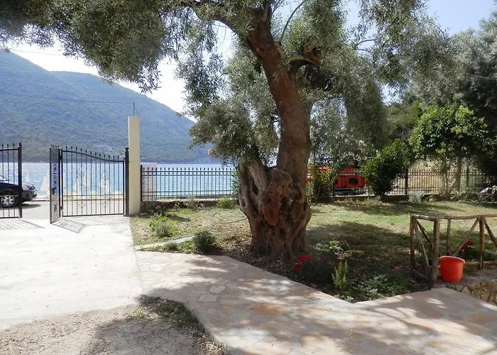 Sea Pebble Aparthotel Mikros Gialos